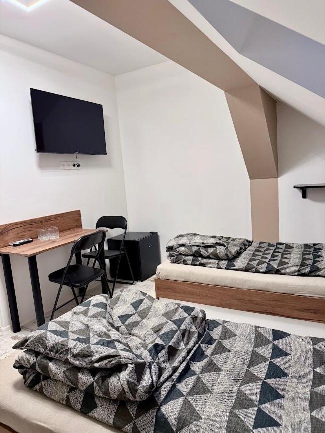 Kuriozum Vendeghaz Otel Segedin Dış mekan fotoğraf